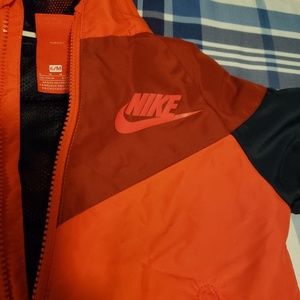 Nike Boys Windbreaker